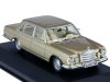 Масштабная модель MERCEDES-BENZ 300 SEL 6.3 (W109) 1968 Metallic Beige ракурс 4