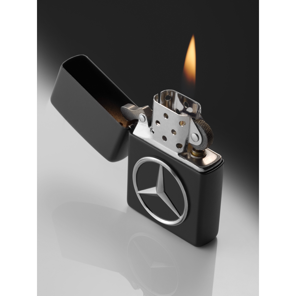 Lighter black. Zippo Mercedes 124. Зажигалка Мерседес газовая. Зажигалка зиппо Мерседес Бенц с орлом артикул. Зажигалка Zippo.