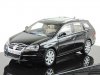 Масштабная модель Volkswagen Golf V Variant черный металлик