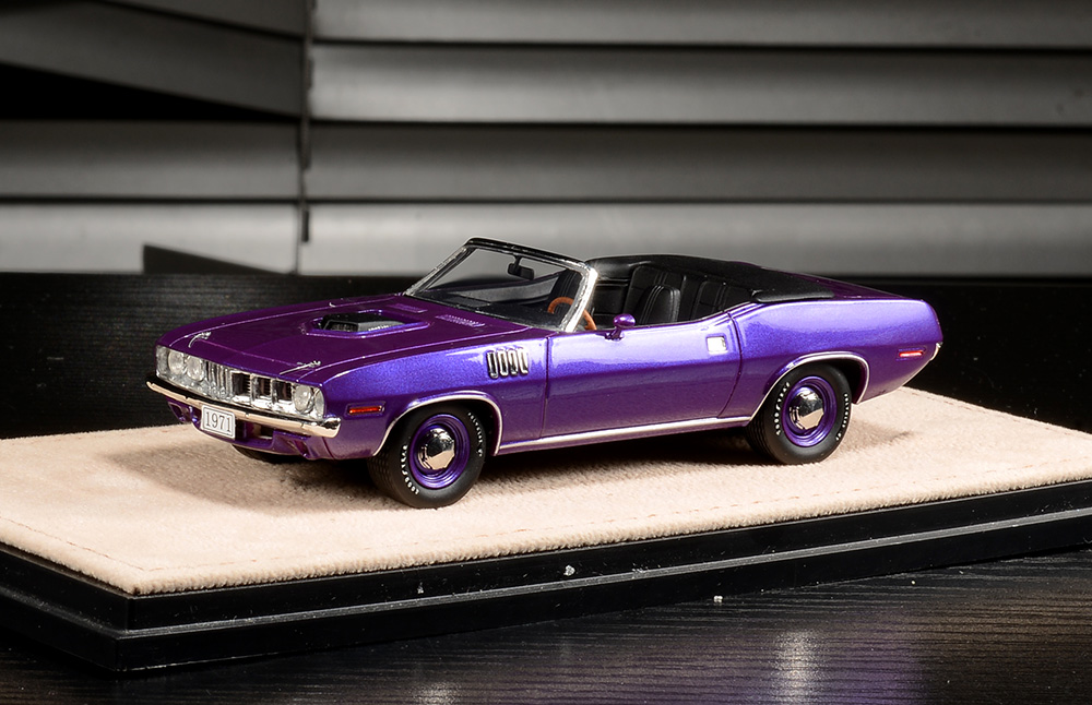 Plymouth Hemi CUDA 71