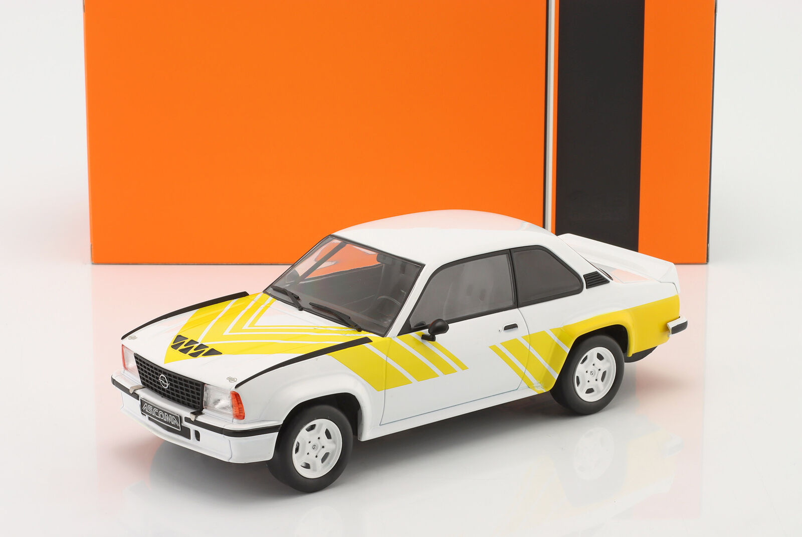Marketplace : OPEL Ascona B 400 1982 Blanche - Ixo - 1:18