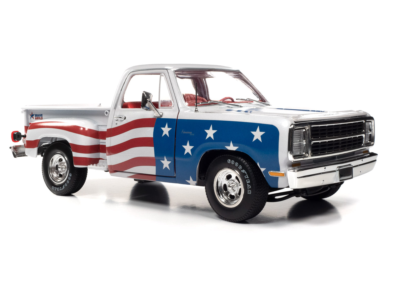 Масштабная модель Dodge Pick Up Step Side - Patriotic 1980 белый/синий/ красный (Американский флаг) лучшая цена!