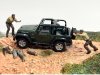 Масштабная модель Бригада механиков 4X4 Camel Trophy Набор из 2-х фигур #3 1:43 American Diorama AD43003 ракурс 2