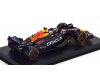Масштабная модель Red Bull RB19 #1 Oracle Red Bull Racing c фигуркой пилота Verstappen Чемпион мира 2023 1:43 BBurago 38083V ракурс 2