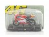 Масштабная модель Aprilia RSW 250 Valentino Rossi #46 1999 ракурс 5