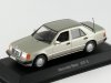Масштабная модель Mercedes-Benz 320E W124 1992 rauchsilber met. 1:43 Minichamps B66005702