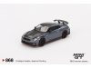 Масштабная модель Nissan GT-R (R35) 2024 серый с черным 1:64 Mini GT MGT00868-L ракурс 4