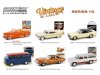 Масштабная модель Volkswagen T2 Bus 1968 синий с красным 1:64 GreenLight 39140D ракурс 2