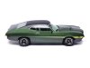 Масштабная модель Ford Gran Torino Sport 2 дв. 1972 зеленый с желтым и черным 1:18 IXO 18CMC185 ракурс 8