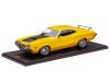 Масштабная модель Ford Gran Torino Sport 2 дв. 1972 желтый с черным 1:18 IXO 18CMC186 ракурс 7