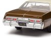 Масштабная модель Dodge Royal Monaco Coupe 1977 коричневый с бежевым 1:24 WhiteBox WB124261 ракурс 10