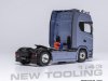 Масштабная модель Scania S-серии 2020 седельный тягач, голубой металлик ракурс 2