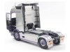 Масштабная модель Volvo FH XL Globetrotter 2023 седельный тягач, серебристый с фиолетовым ракурс 2