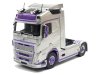 Масштабная модель Volvo FH XL Globetrotter 2023 седельный тягач, серебристый с фиолетовым