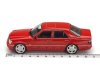 Масштабная модель Mercedes-Benz E60 AMG W124 1994 красный металлик 1:43 Solido S4313204 ракурс 4