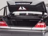 Масштабная модель Mercedes-Benz S600 (W140) 1997 обсидиановый черный металлик 1:18 Norev 183045 ракурс 10
