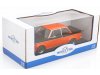 Масштабная модель BMW 2002 turbo 1973 E10 оранжевый с матовым черным 1:18 MCG MCG18150 ракурс 2