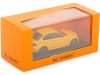 Масштабная модель BMW 1-й серии M Coupe E82 2011 желтый ракурс 3