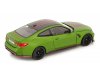 Масштабная модель BMW M4 CSL G82 2022 матовый зеленый металлик 1:18 Minichamps 110023020 ракурс 3