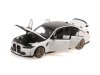 Масштабная модель BMW M3 CS 2023 G80 белый с черным 1:18 Minichamps 110023500 ракурс 2