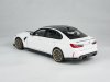 Масштабная модель BMW M3 CS 2023 G80 белый с черным 1:18 Minichamps 110023500 ракурс 4