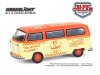 Масштабная модель Volkswagen T2 Bubbie Burgers 1975 желтый с оранжевым 1:64 GreenLight 35300C