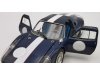 Масштабная модель Porsche 904 Carrera GTS (1963), Bonhams Scottsdale Auktion (2017), темно-синий 1:18 CMC M-237 ракурс 4