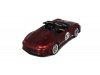 Масштабная модель Porsche 911 (991.2) Speedster Heritage Edition #57, красный металлик /белый 1:18 GT Spirit GT929 ракурс 8
