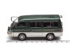 Масштабная модель Mitsubishi Delica Van 1986 зеленый с серебристым 1:43 Sunyork Model TITMC022 ракурс 3