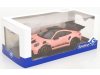 Масштабная модель Porsche 911 (992) GT3 RS 2024 розовый с черным 1:18 Solido S1812108 ракурс 5