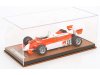 Масштабная модель Alfa Romeo F1 179 #23 Гран-при Монако Bruno Giacomelli 1980 белый с красным 1:18 Tecnomodel TM18-365D ракурс 3