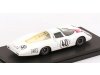 Масштабная модель Porsche 907 #40 24 часа Ле-Мана 1967 белый ракурс 2