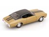 Масштабная модель Chevrolet Chevelle SS 454 Coupe 1971 золотистый с черным ракурс 2