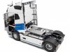 Масштабная модель Volvo FH16 750 Globetrotter Xl Goteborg Edition2021 белый с синим ракурс 3