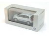Масштабная модель Volkswagen Cross Golf 2006 серебристый 1:43 Minichamps 5M7099300P7X ракурс 3