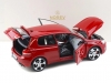 Масштабная модель Volkswagen Golf VI GTi (3 двери) 2009 Tornado Red (красный) 1:18 Norev 188504 ракурс 3