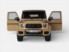 Масштабная модель Mercedes-AMG G63 4x4 (W465) 2025 бежевый (desert sand) ракурс 6