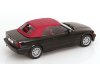 Масштабная модель BMW 325i Кабриолет со съемным мягким верхом (E36) 1996 чёрный 1:18 MCG MCG18318 ракурс 2