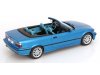Масштабная модель BMW 325i Кабриолет со съемным мягким верхом (E36) 1996 синий 1:18 MCG MCG18319 ракурс 3