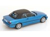 Масштабная модель BMW 325i Кабриолет со съемным мягким верхом (E36) 1996 синий 1:18 MCG MCG18319 ракурс 2