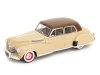 Масштабная модель Cadillac Fleetwood Series 60 Special Sedan 1941 бежевый с коричневым 1:18 MCG MCG18656