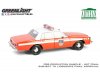 Масштабная модель Chevrolet Caprice 9C1 Fire Department City of New York (FDNY) 1987 Пожарный 1:18 GreenLight 19141 ракурс 3