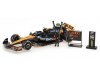 Масштабная модель McLaren MCL39 3-й Гран-при Абу-Даби Формула-1 Чемпион мира 2025 #4 Ландо Норрис (с фигуркой) 1:64 Minichamps 530258704 ракурс 3