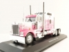 Масштабная модель Kenworth W900 седельный тягач (1998), белый/розовый с декором 1:43 Altaya G1470015