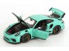 Масштабная модель Porsche 911 (991.2) GT3 RS 2017 мятно-зелёный 1:18 AUTOart 78181 ракурс 3