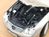Масштабная модель Mercedes-Benz SL 500 (R230) 2003 бежевый 1:18 Norev 183843 ракурс 3