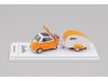 Масштабная модель BMW Isetta с лыжами и прицепом-кемпером оранжевый с белым 1:64 Almost Real 630301001 ракурс 3