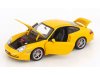 Масштабная модель Porsche 911 (996 II) Coupe, желтый 1:18 AUTOart 77852 ракурс 3
