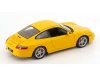 Масштабная модель Porsche 911 (996 II) Coupe, желтый 1:18 AUTOart 77852 ракурс 2