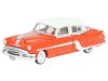 Масштабная модель Pontiac Chieftain (1954) красный с белым 1:87 Oxford 87PC54004